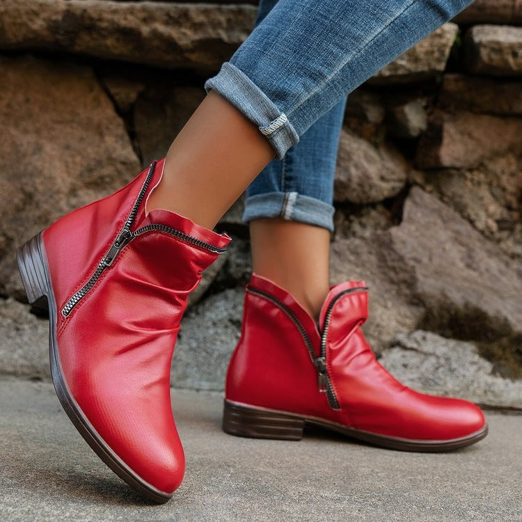 Women's leather boots with zipper