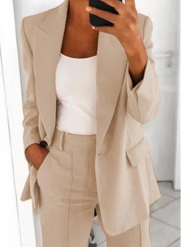 Ensemble Classic office blazer