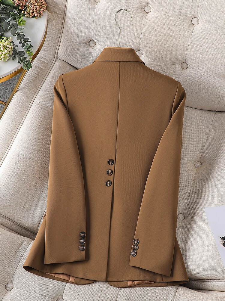 Elegant blazer for women