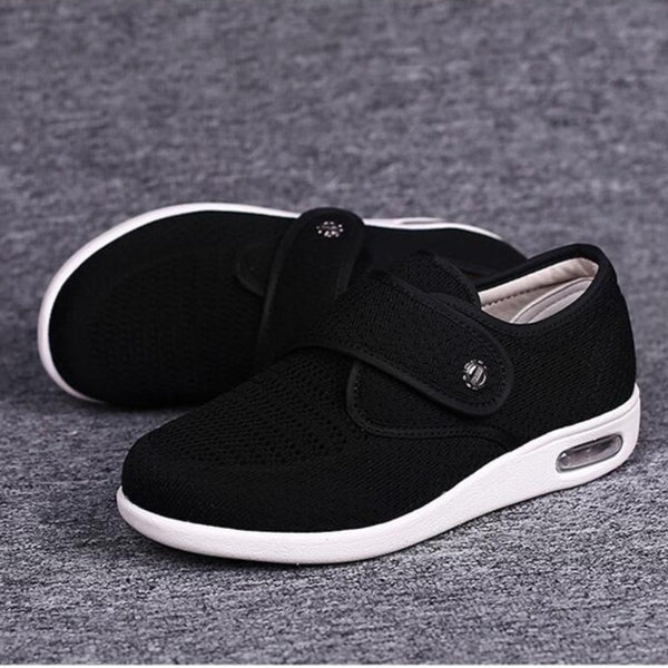 Comfortable wide women's shoes