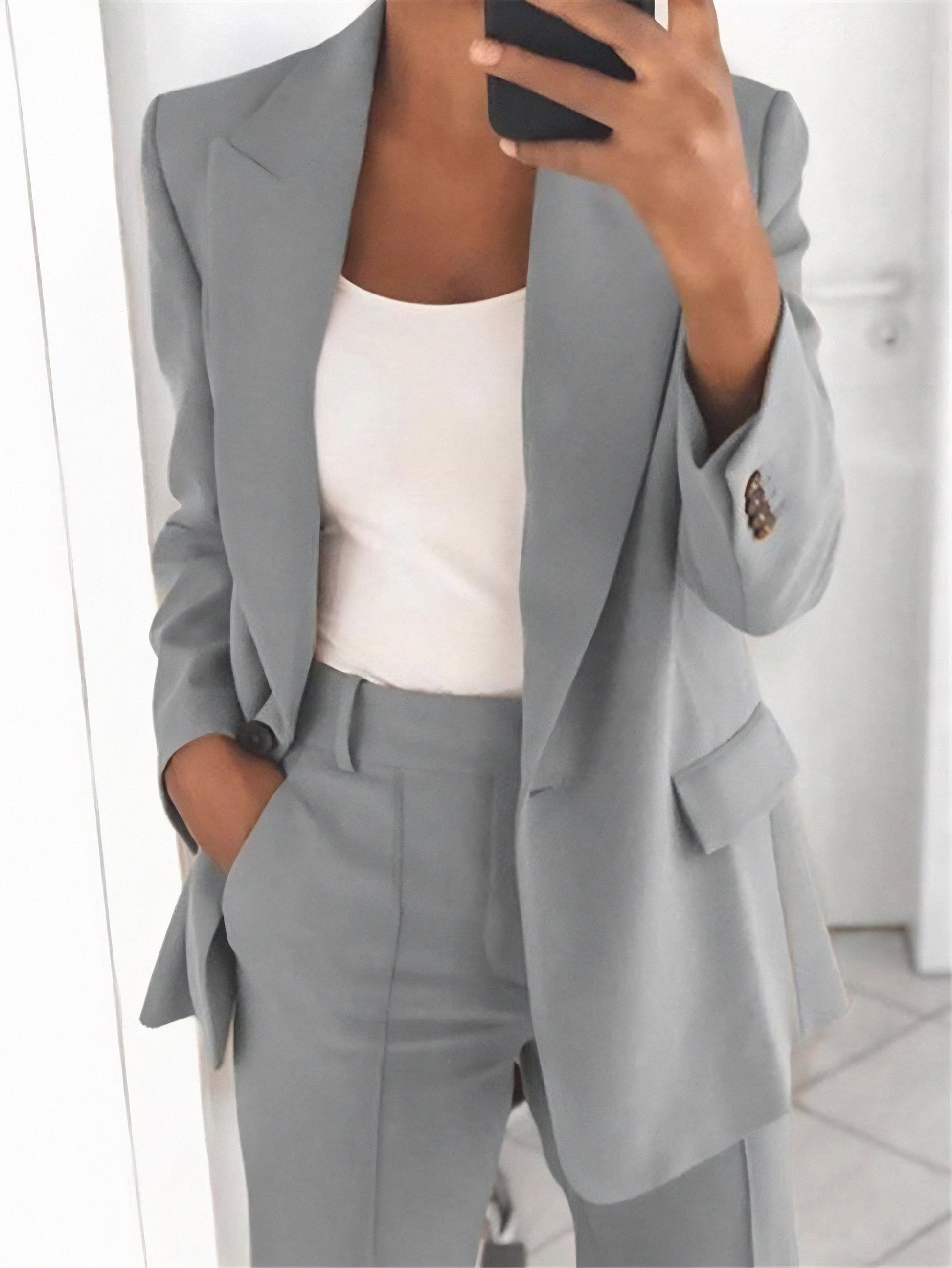 Ensemble Classic office blazer