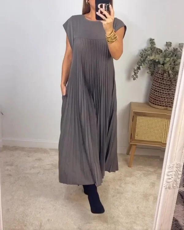 Elegant Pleated Maxi Dress for women